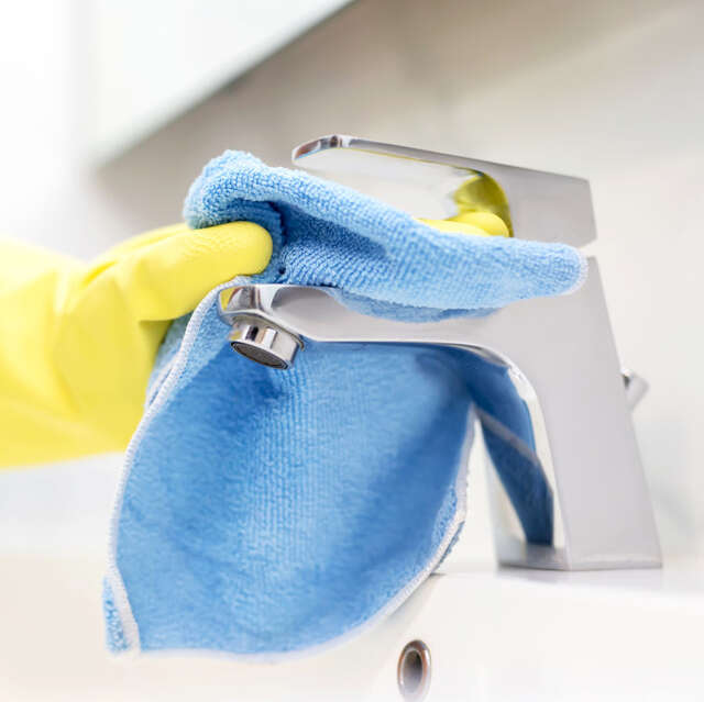 Removing limescale in the home
