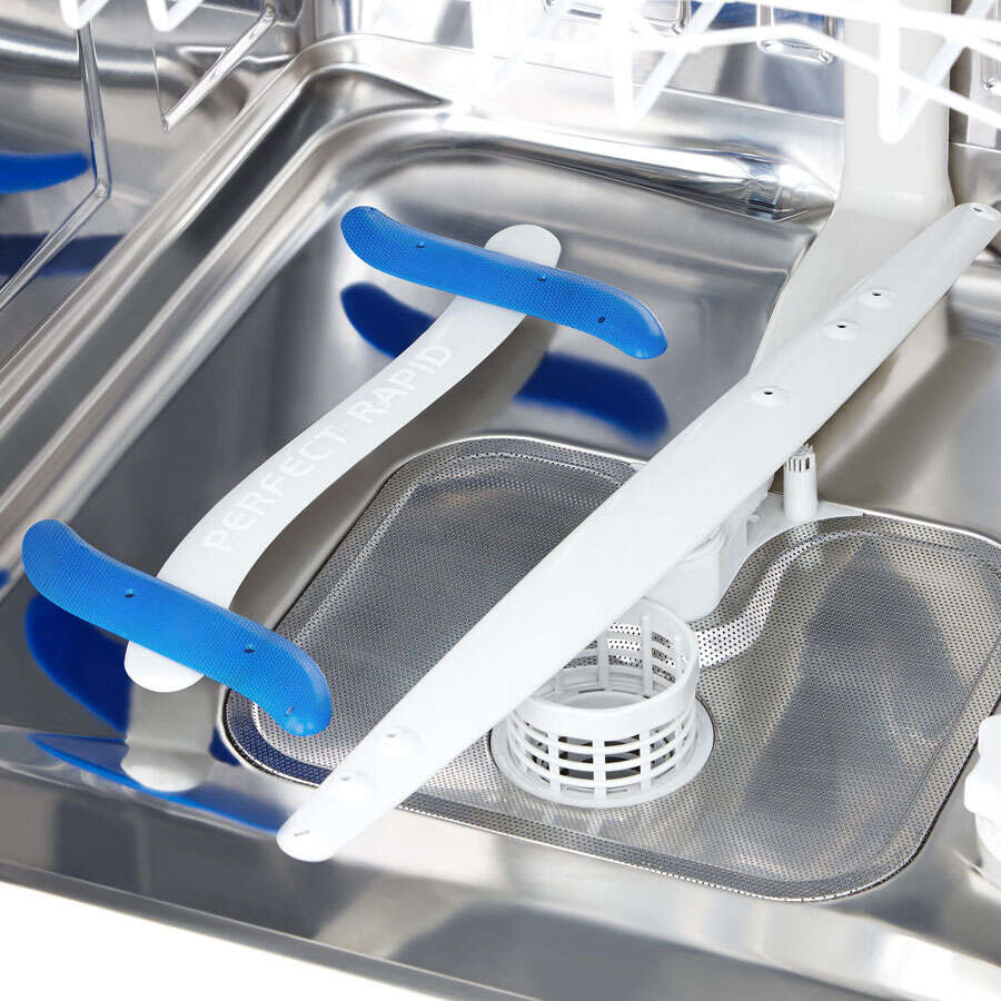 Dishwasher double arm
