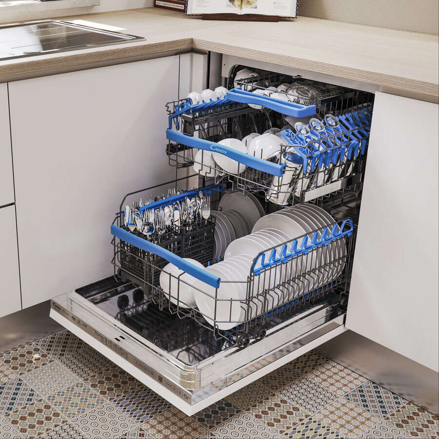 Чи правда, що посудомийна машина споживає менше води, ніж під час миття вручну?