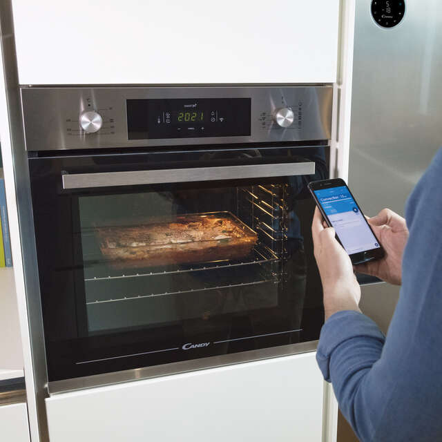 What is a self-cleaning oven and how does it work 