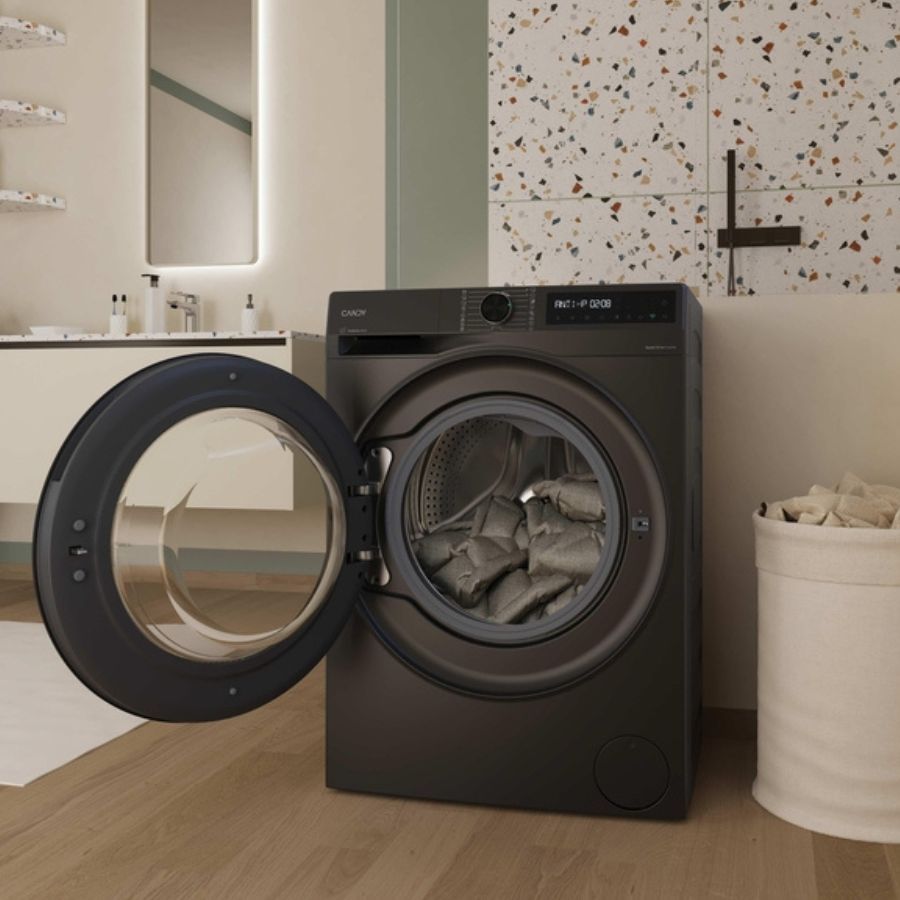 Proč pračka při ždímání bouchá a jak hluk zastavit?