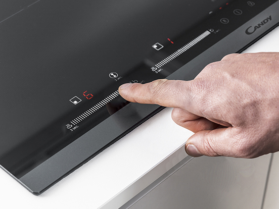 Dotykový posuvný ovladač