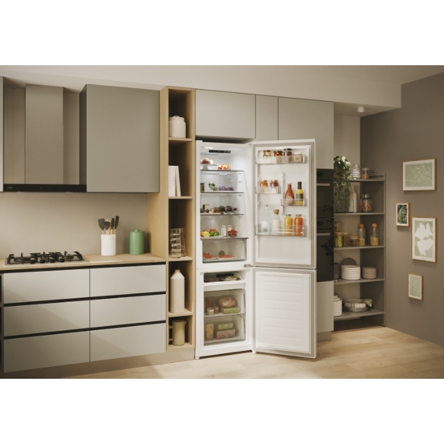 ちゃこ CNCQ2T518EW | Lodówka City Fresco 300 | Candy