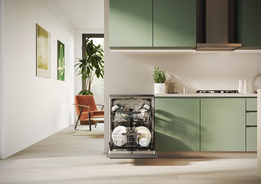 CNF 4A4F0X 32002702 1