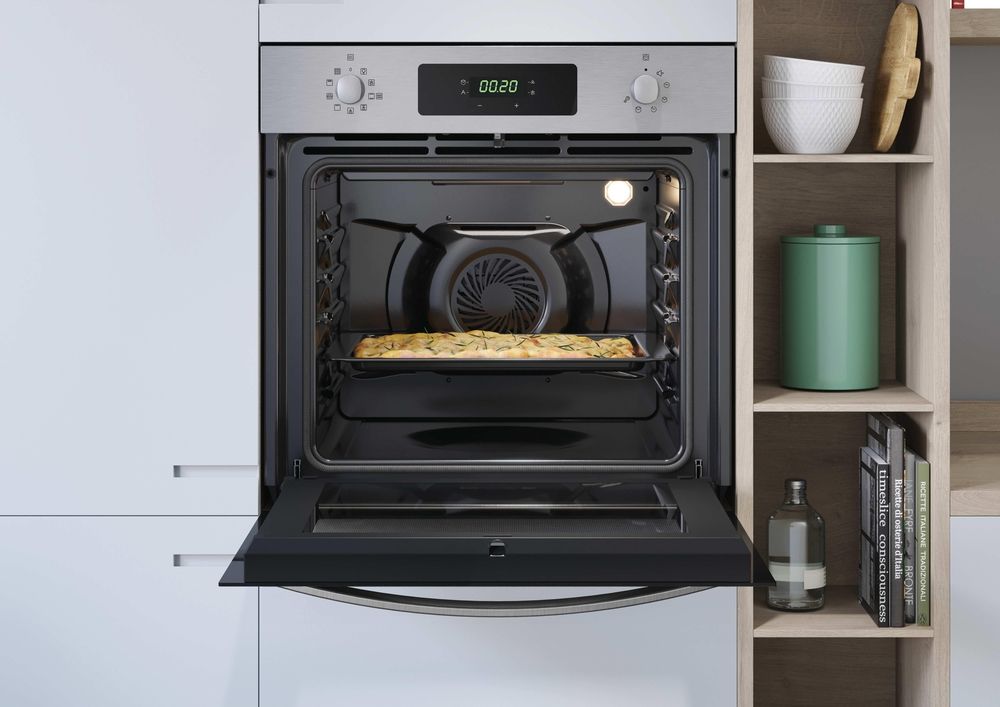 F IDC X676 33704257 7