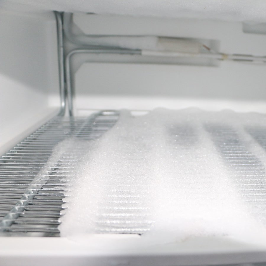 SOS ghiaccio in frigo: ecco cosa fare